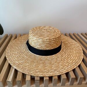 Lack Of Color The Spencer Wide Brimmed Boater size M in Straw/Black